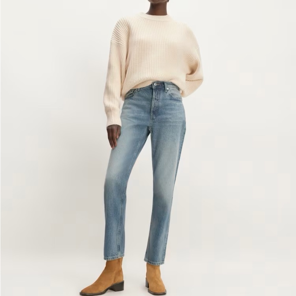 Everlane The ’90s Cheeky Jeans